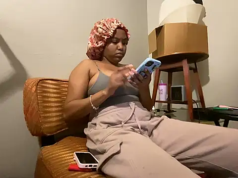 princesslivv online show from 05-27-26, 05:48