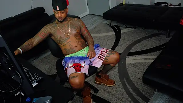 SLANGONDEMHOES online show from 04-04-26, 01:19