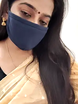 Snapshot of saritha29 chatting on 06-13-26, 05:00 saritha29 online show from 06-13-26, 05:00