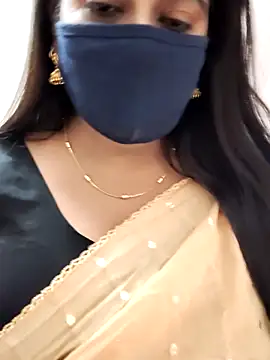 Snapshot of saritha29 chatting on 06-17-26, 05:03 saritha29 online show from 06-17-26, 05:03
