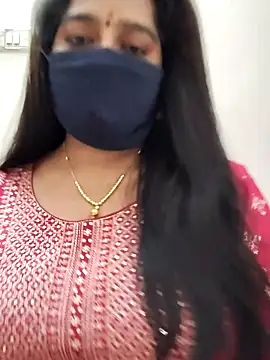 Snapshot of saritha29 chatting on 07-12-26, 04:42 saritha29 online show from 07-12-26, 04:42