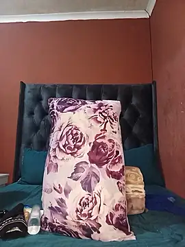 TheSpiceyQueen online show from 05-26-26, 12:45