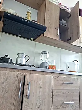 Snapshot of Alisson_Morgann chatting on 04-12-26, 02:00 Alisson Morgann online show from 04-12-26, 02:00