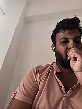 Snapshot of vinay_smalldick chatting on 06-20-26, 02:47 vinay smalldick online show from 06-20-26, 02:47
