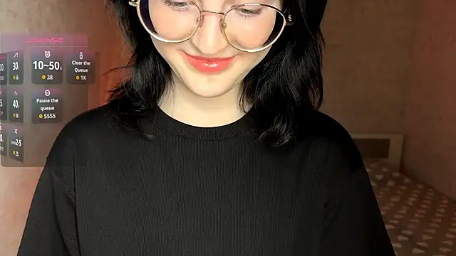 Snapshot of FakeLamb chatting on 03-17-26, 09:18 FakeLamb online show from 03-17-26, 09:18