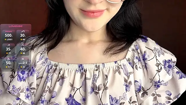 Snapshot of FakeLamb chatting on 04-10-26, 09:08 FakeLamb online show from 04-10-26, 09:08