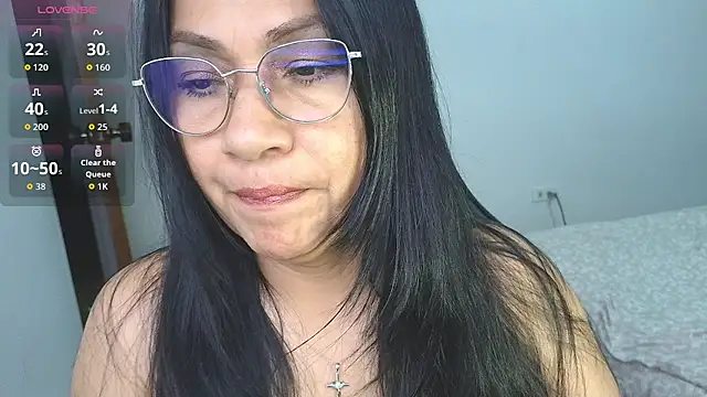 Snapshot of LissafeetHott chatting on 11-30-25, 01:42 LissafeetHott online show from 11-30-25, 01:42