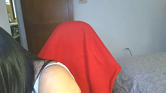 Snapshot of LissafeetHott chatting on 02-11-26, 08:58 LissafeetHott online show from 02-11-26, 08:58