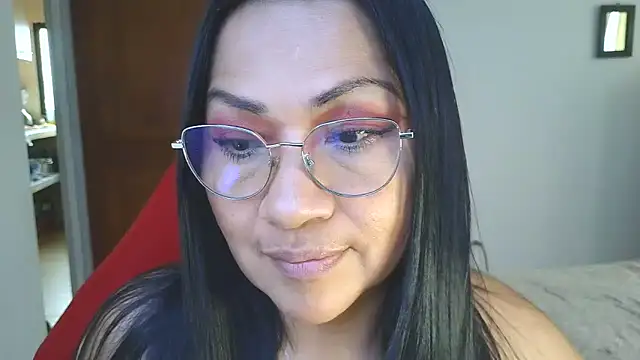 Snapshot of LissafeetHott chatting on 03-09-26, 07:29 LissafeetHott online show from 03-09-26, 07:29