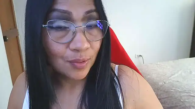 Snapshot of LissafeetHott chatting on 03-11-26, 07:09 LissafeetHott online show from 03-11-26, 07:09