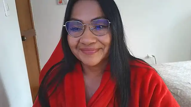 Snapshot of LissafeetHott chatting on 03-12-26, 08:37 LissafeetHott online show from 03-12-26, 08:37