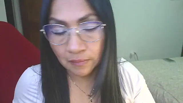 Snapshot of LissafeetHott chatting on 03-31-26, 11:38 LissafeetHott online show from 03-31-26, 11:38