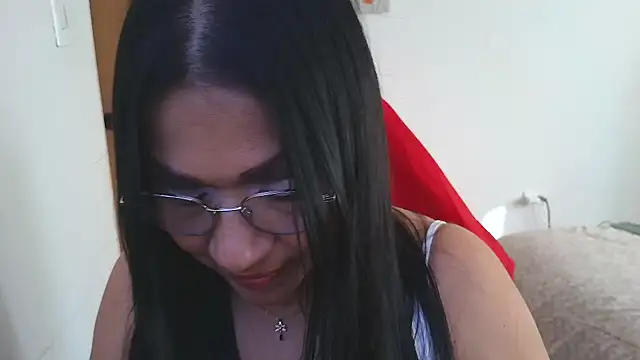 Snapshot of LissafeetHott chatting on 04-06-26, 09:27 LissafeetHott online show from 04-06-26, 09:27