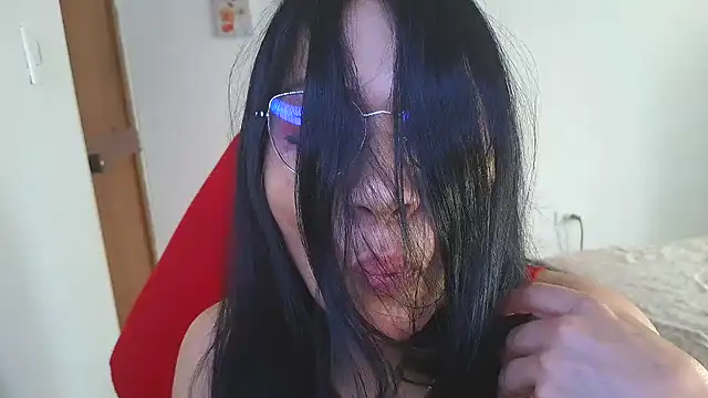 Snapshot of LissafeetHott chatting on 04-08-26, 09:04 LissafeetHott online show from 04-08-26, 09:04