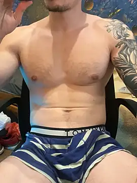 fronkie9384 online show from 04-10-26, 02:22