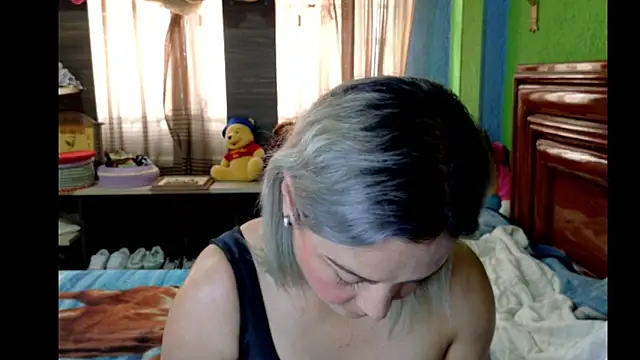  Charlize theron  online show from 03-23-26, 09:08