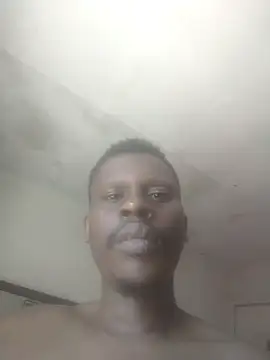 Snapshot of FANTASYROOM23 chatting on 09-29-25, 10:42 FANTASYROOM23 online show from 09-29-25, 10:42