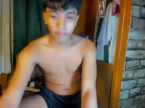 chris hot asian loverboy online show from 07-13-26, 04:32