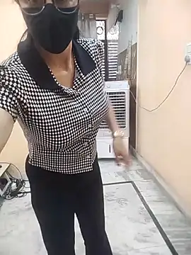 meenu bhabhi547 online show from 05-03-26, 04:18
