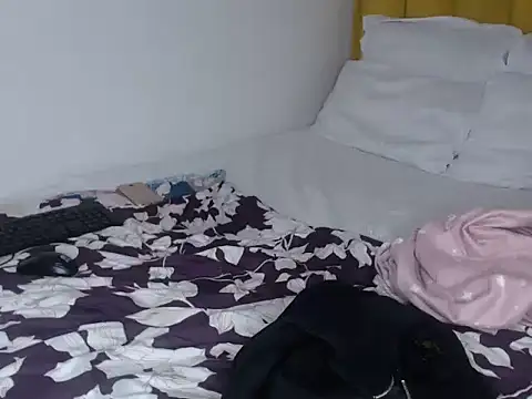 Snapshot of Bella_2025 chatting on 04-11-26, 07:45 Bella 2025 online show from 04-11-26, 07:45