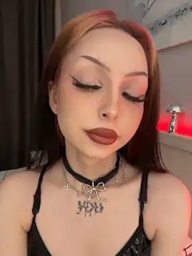 Lina Thornton  online show from 12-05-25, 08:27