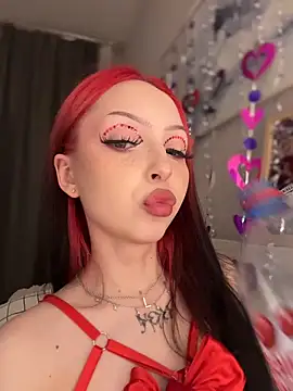 Lina Thornton  online show from 02-12-26, 08:48