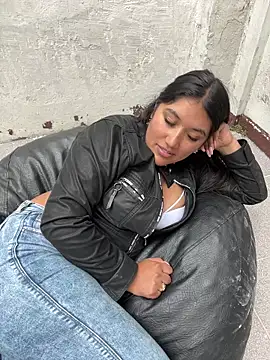 SharaRous online show from 03-04-26, 05:41