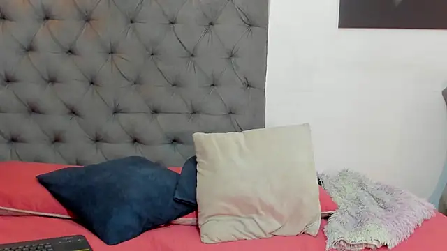 nahiroby ebony online show from 05-19-26, 05:19