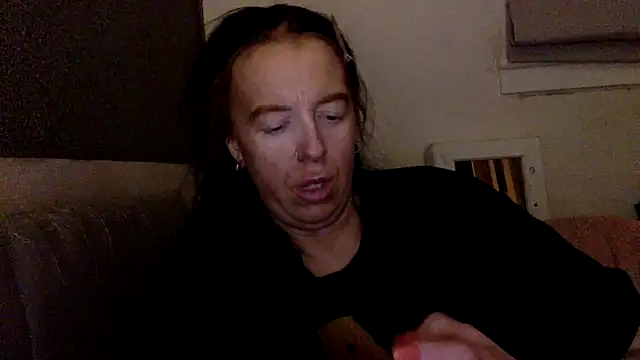 Bellababexox  online show from 04-06-26, 04:46