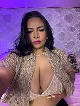 Snapshot of Vicky_Saidi chatting on 06-07-26, 10:52 Vicky Saidi online show from 06-07-26, 10:52