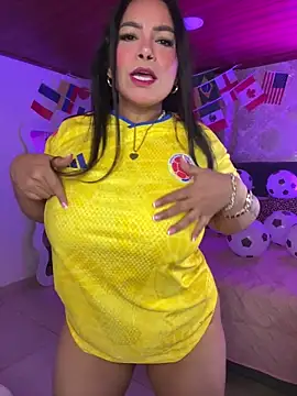 Snapshot of Vicky_Saidi chatting on 06-18-26, 02:01 Vicky Saidi online show from 06-18-26, 02:01