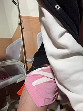 XTTX49 online show from 02-11-26, 12:54