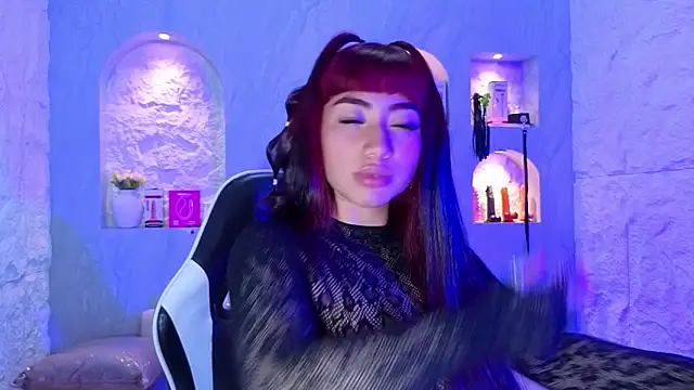 Sophia tf online show from 03-19-26, 03:43