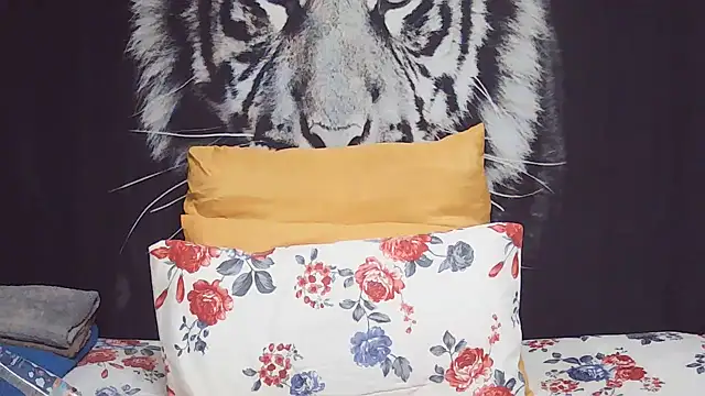 Snapshot of SweetPortableAmber chatting on 02-24-26, 07:34 SweetPortableAmber online show from 02-24-26, 07:34