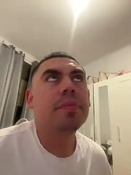 davidxxx099 online show from 04-15-26, 10:21