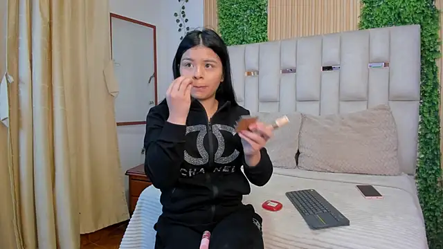 Jade Nmm online show from 04-08-26, 12:38