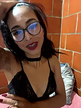 Emma  cumlovee online show from 11-26-25, 10:27