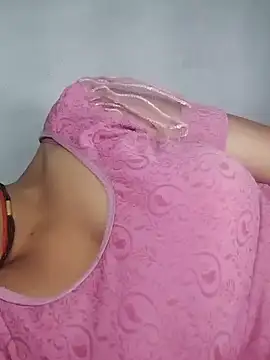 Hut rotu cute online show from 10-18-25, 07:36