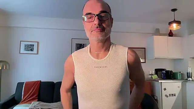 Milkywaymen online show from 03-13-26, 12:45