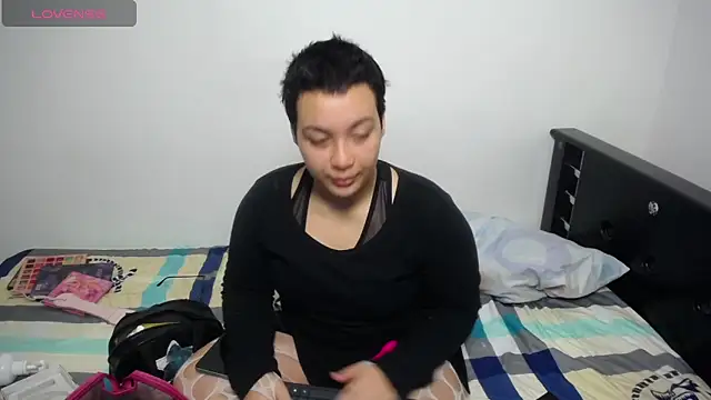 Snapshot of Cherry_vald chatting on 07-10-26, 11:46 Cherry vald online show from 07-10-26, 11:46