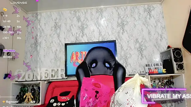 Snapshot of Natasha_clifford chatting on 02-10-26, 11:14 Natasha clifford online show from 02-10-26, 11:14