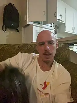 Mac ThunderDick online show from 06-23-26, 11:30