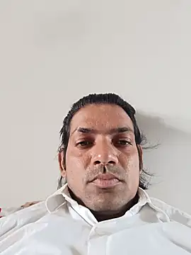Snapshot of Sonukumar202000 chatting on 07-01-26, 08:38 Sonukumar202000 online show from 07-01-26, 08:38