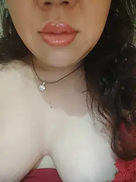 Julyy08 online show from 05-25-26, 02:56