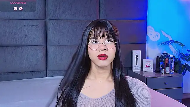 Slenna Moon online show from 02-17-26, 01:02