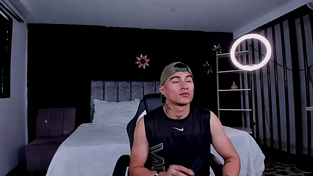 LiamDeep online show from 06-21-26, 08:00
