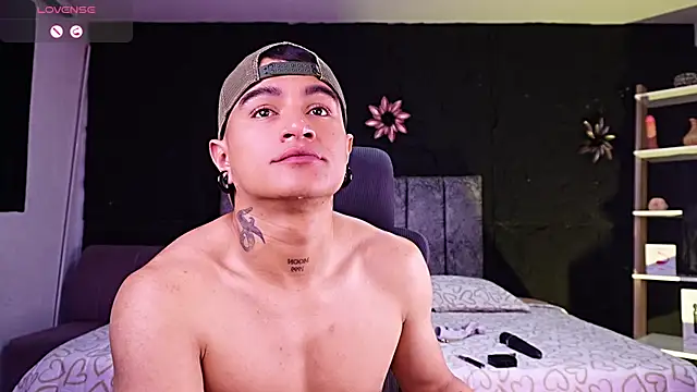 LiamDeep online show from 07-14-26, 02:05
