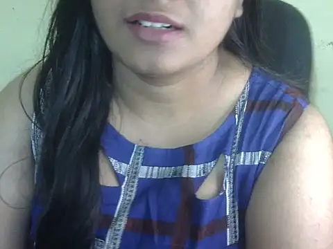 Snapshot of Aanya_Hazel chatting on 01-10-26, 08:43 Aanya Hazel online show from 01-10-26, 08:43