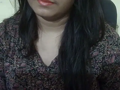 Snapshot of Aanya_Hazel chatting on 07-19-26, 10:13 Aanya Hazel online show from 07-19-26, 10:13
