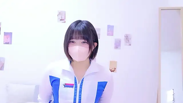 Hinata Sun online show from 03-16-26, 03:56